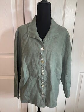 Cut Loose Sage Green Linen Button-Up Blouse Mother of Pearl Buttons Size Large